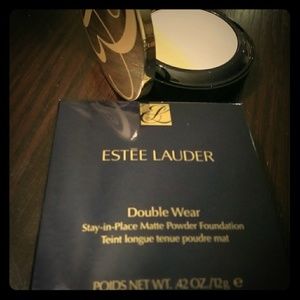 Stay-in-Place Double Matte Powder Foundation .42oz